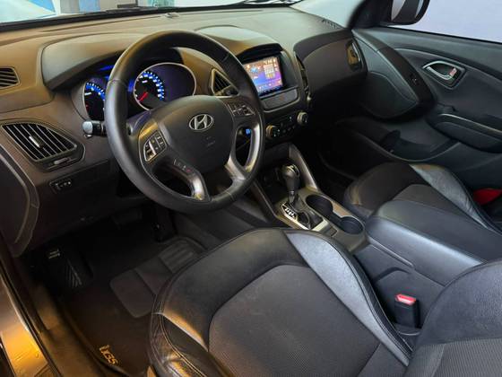 HYUNDAI IX35 2.0 MPFI GLS 16V FLEX 4P AUTOMÁTICO HYUNDAI IX35 2.0 MPFI GLS 16V FLEX 4P AUTOMÁTICO